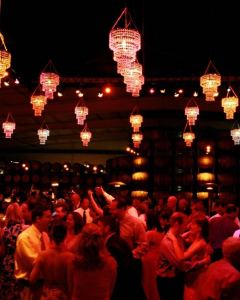 Three Tier - Dance Floor