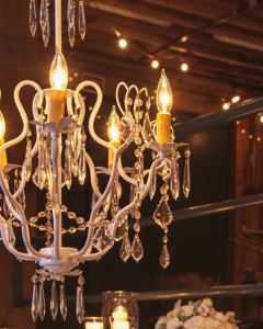 White Iron Crystal - Lounge