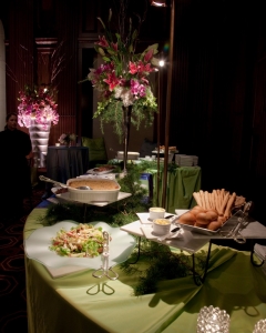 Accent Stand Buffet